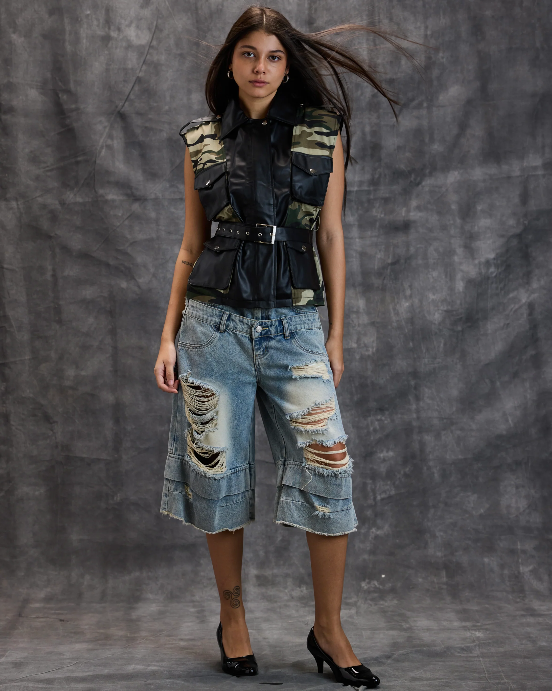 Camo Utility Vest - Image 7