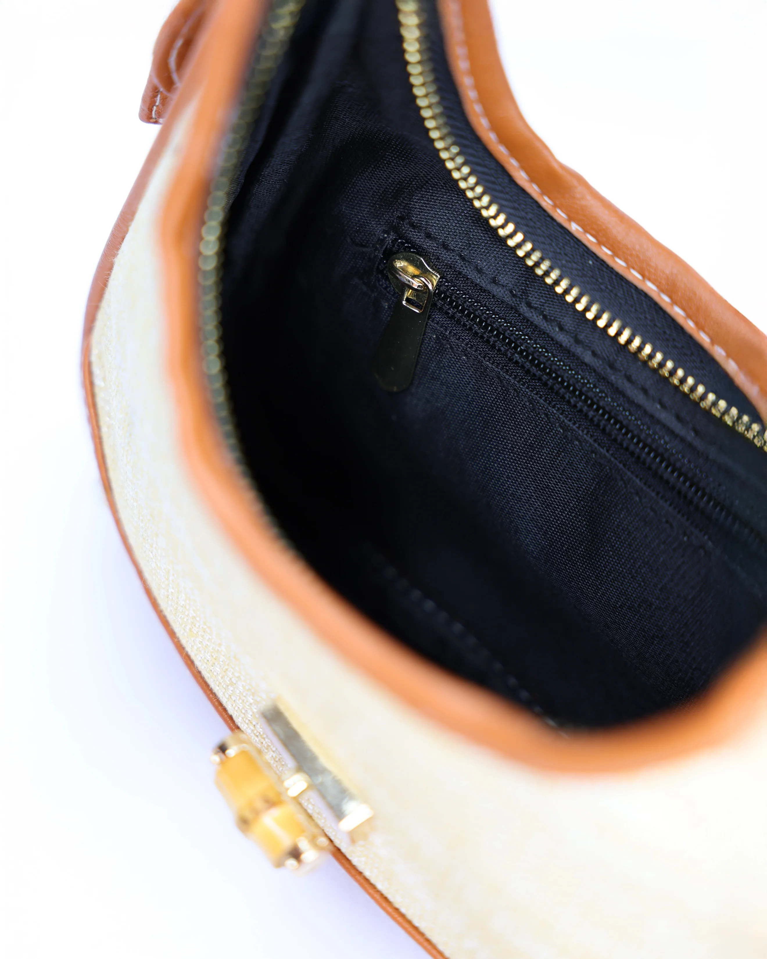 Claire Mini Bag - Image 12