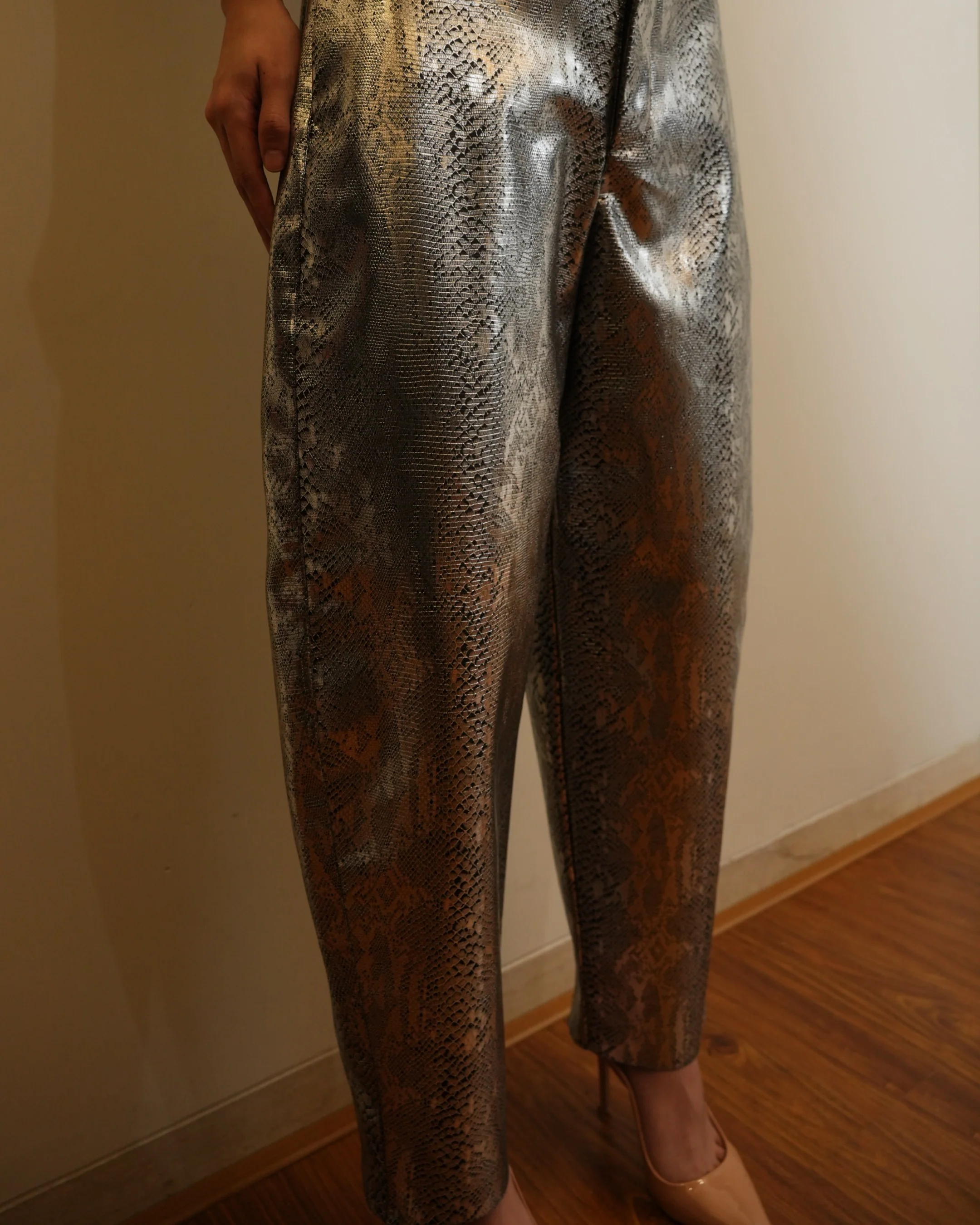 Metallic Barrel Pants - Image 7
