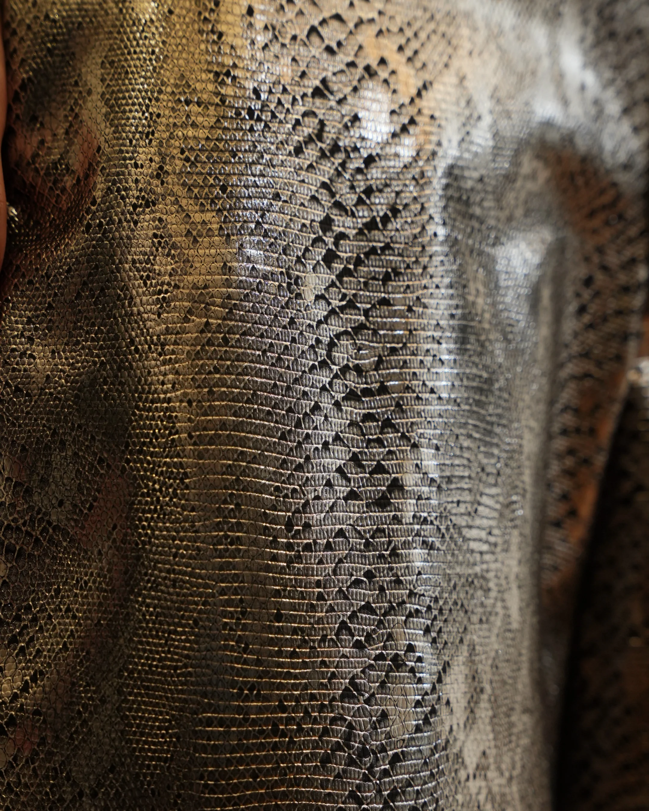 Metallic Barrel Pants - Image 9