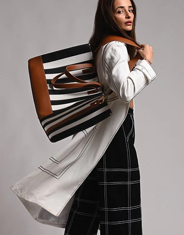 Weekender Tote Bag - Image 21