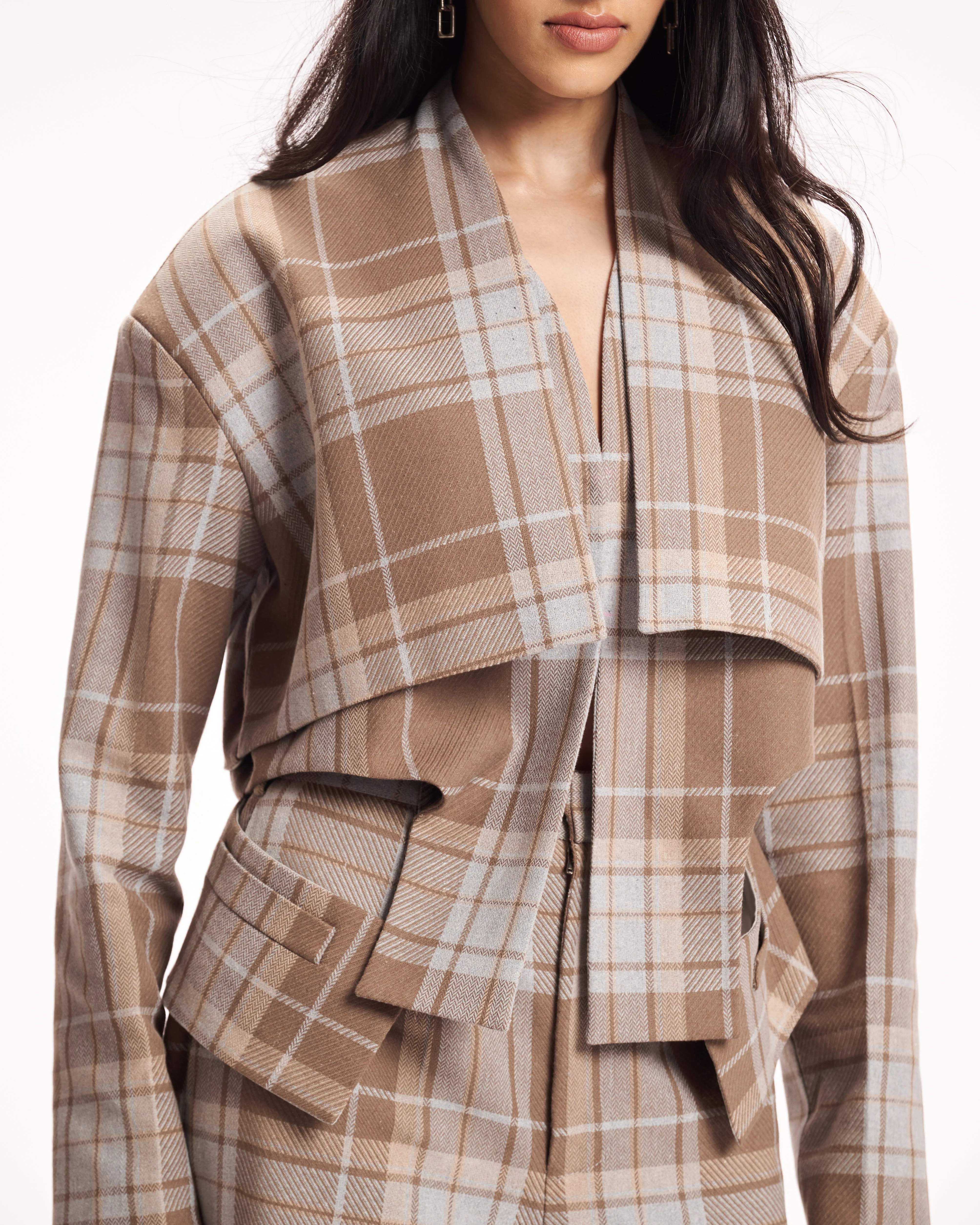 Neutral Plaid Blazer - Image 3