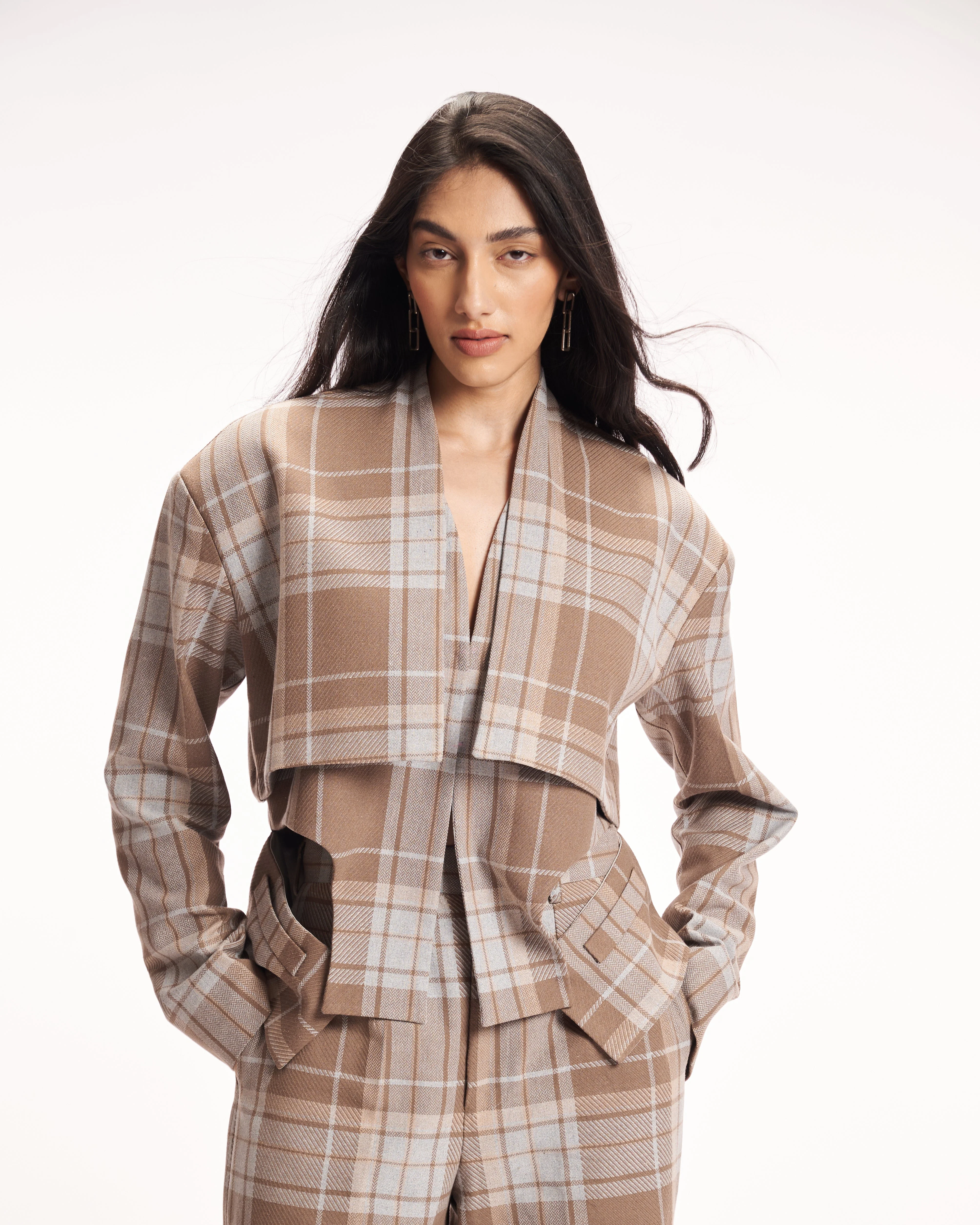 Neutral Plaid Blazer - Image 4