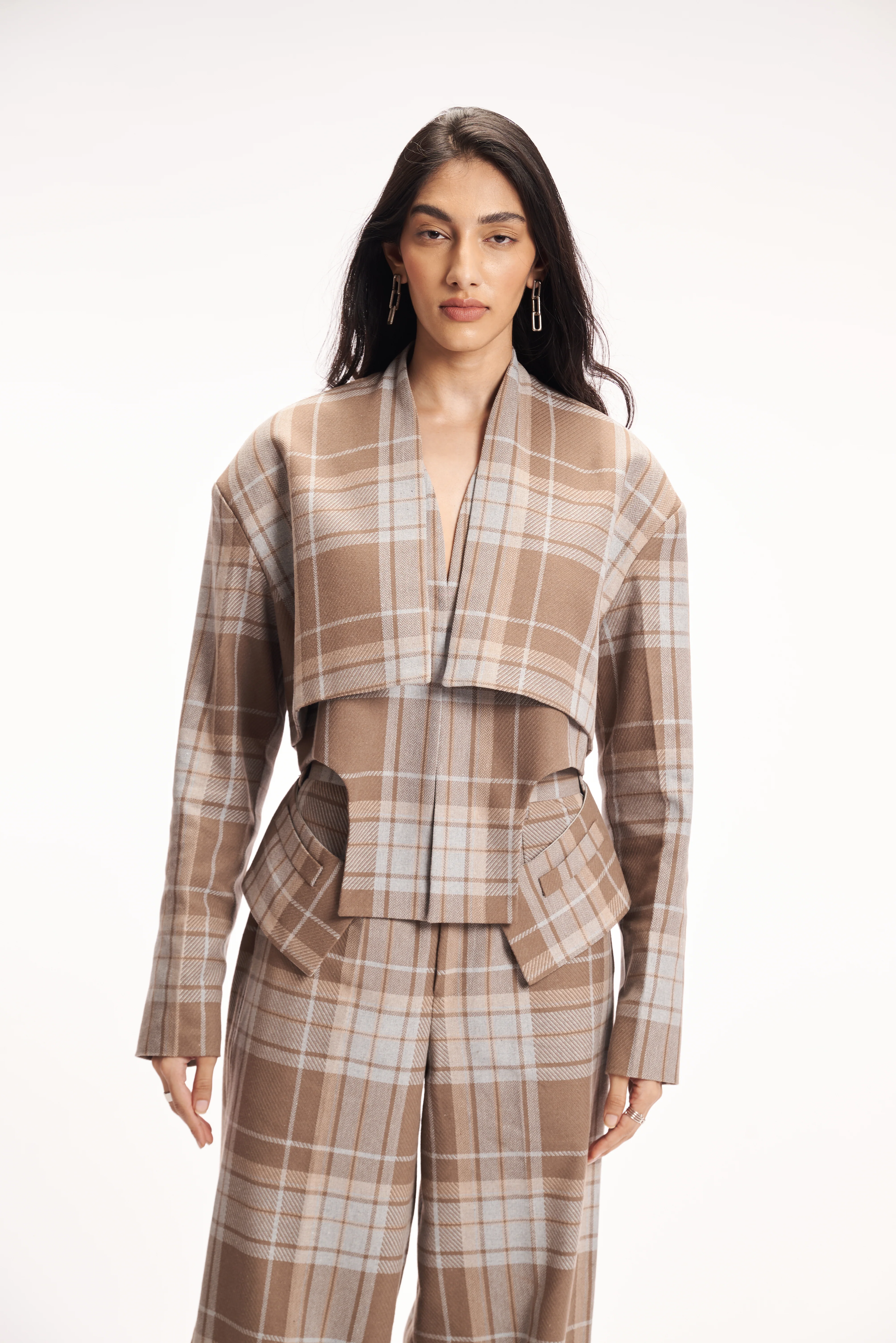 Neutral Plaid Blazer - Image 5