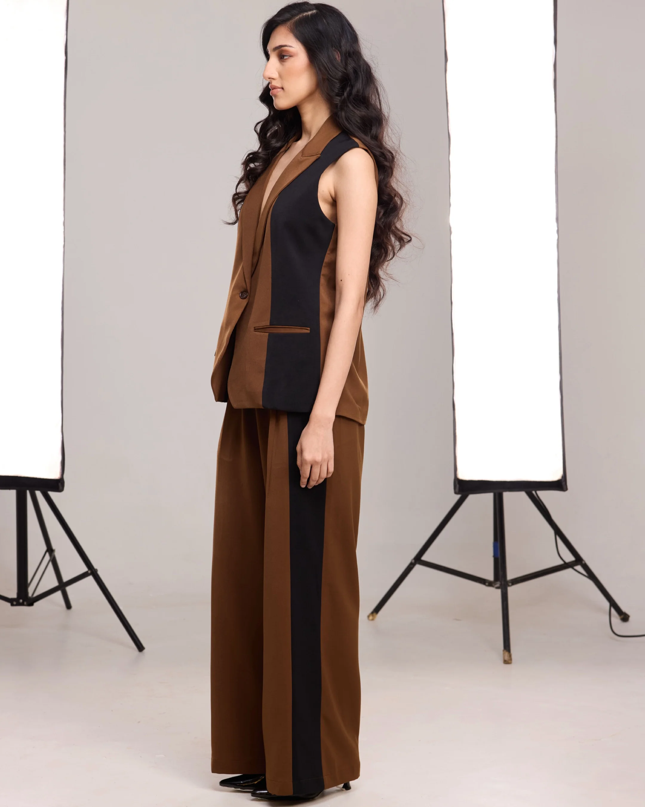 Noir Panel Vest - Image 5
