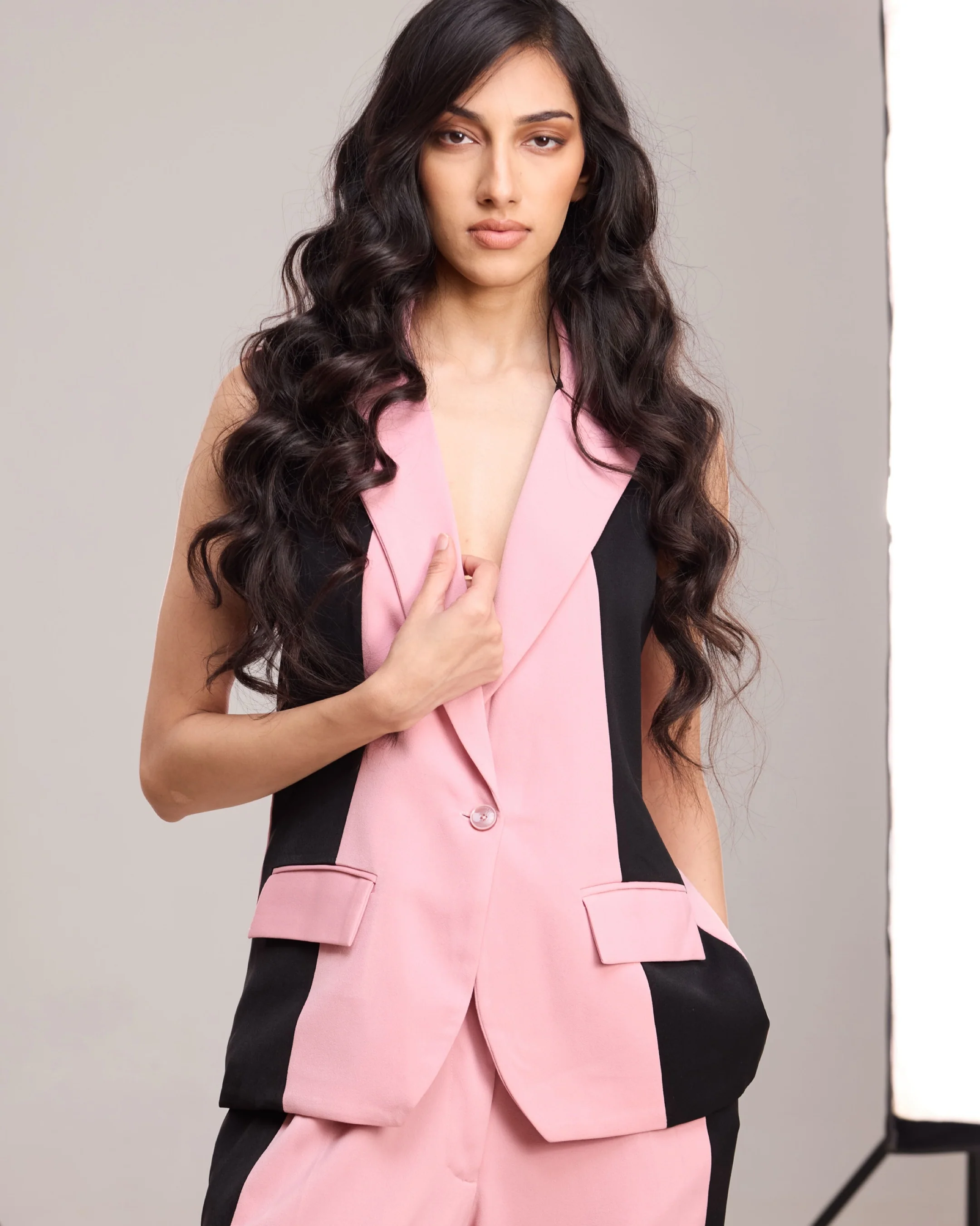 Noir Panel Vest - Image 9