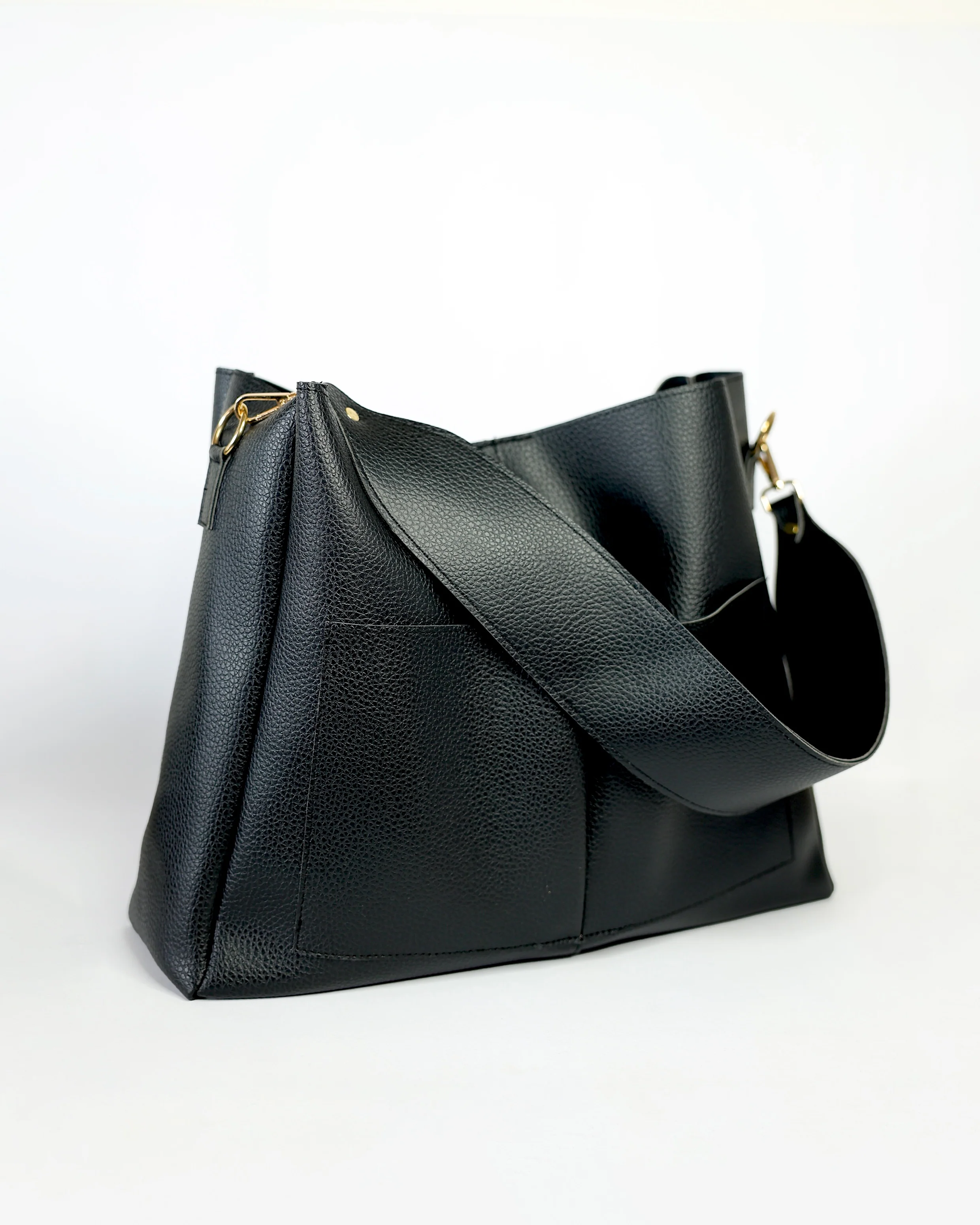 Pocket Tote - Image 15