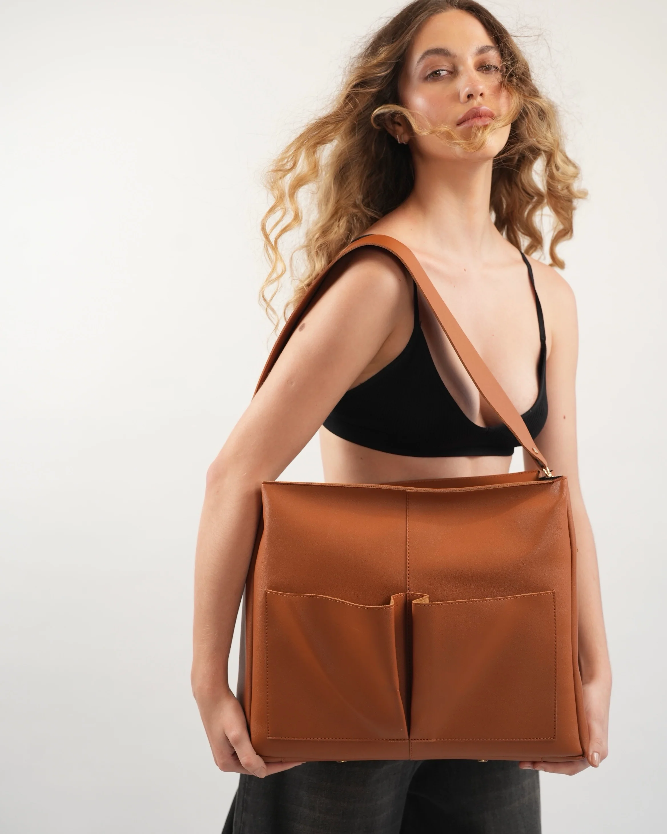 Pocket Tote 3.0 - Image 45