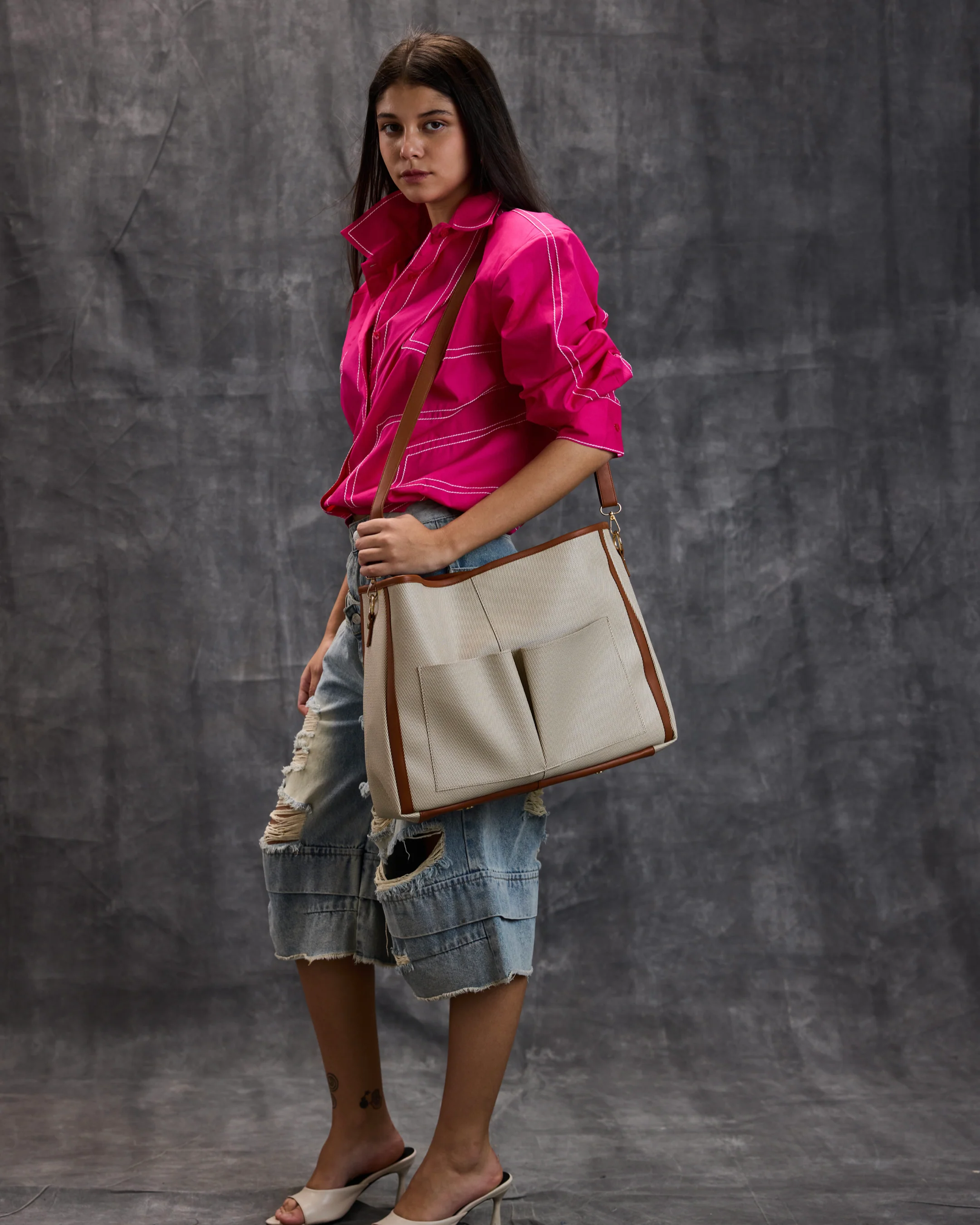 Pocket tote (Canvas) - Image 2