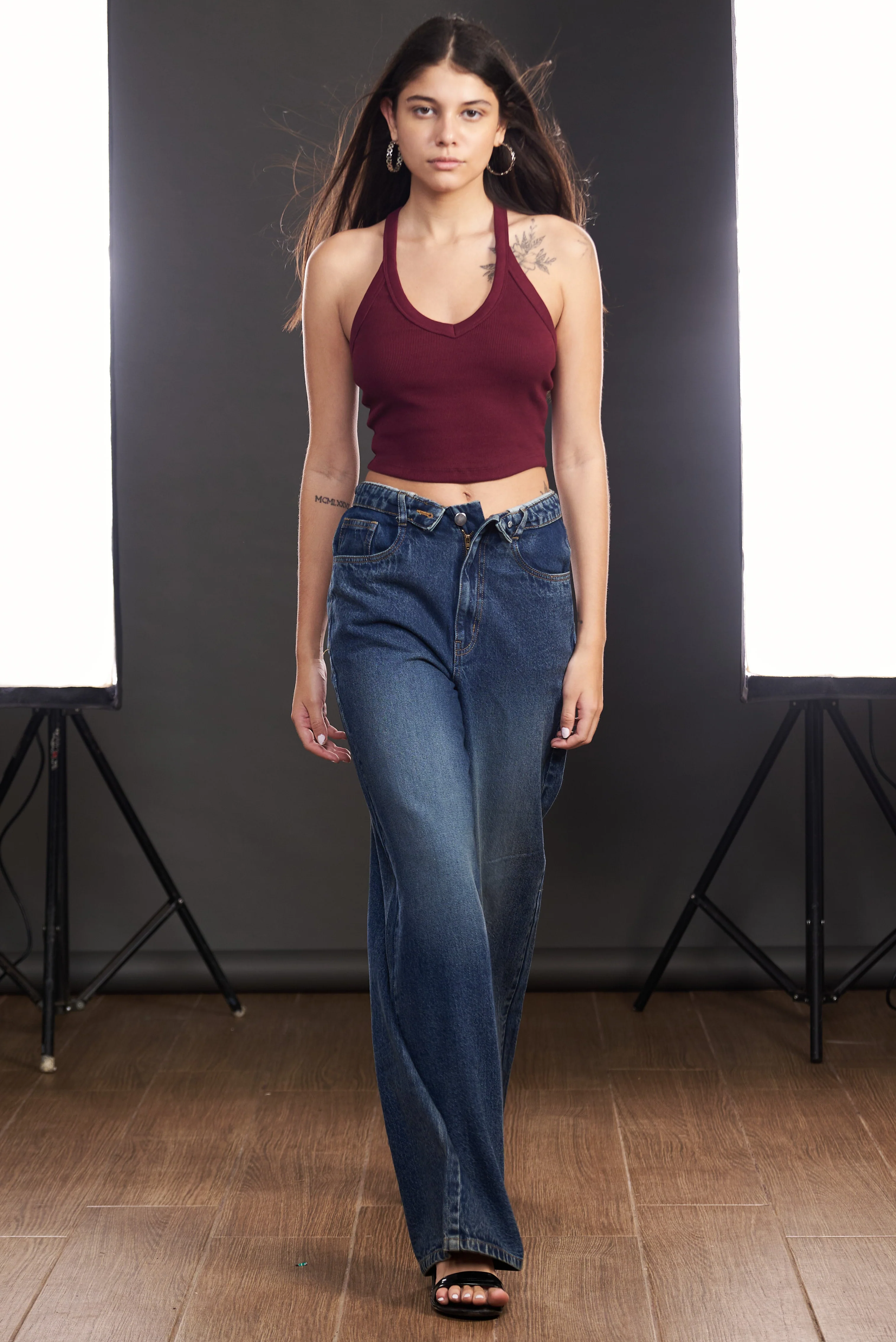 straight fit jeans - Image 10