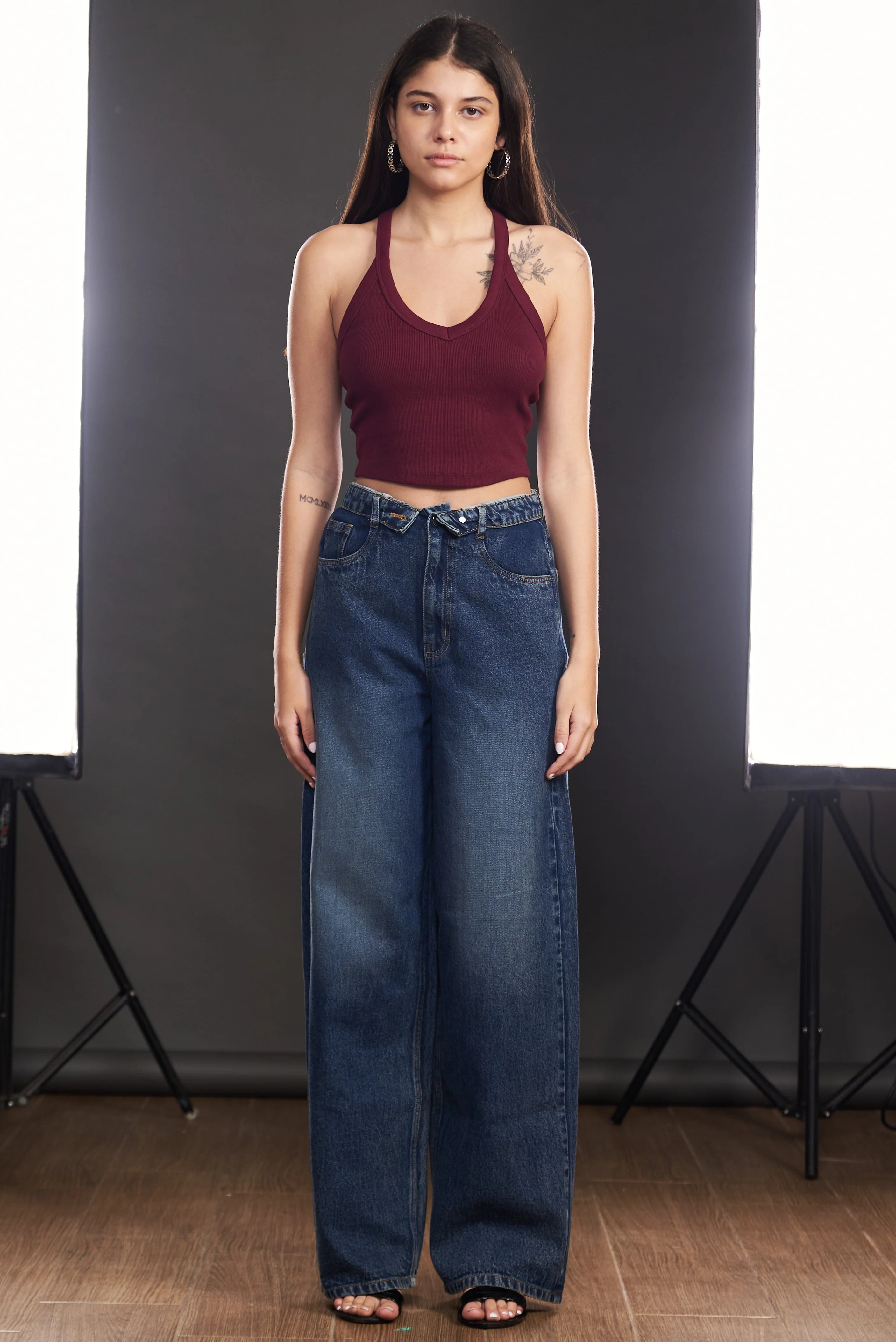 straight fit jeans - Image 9