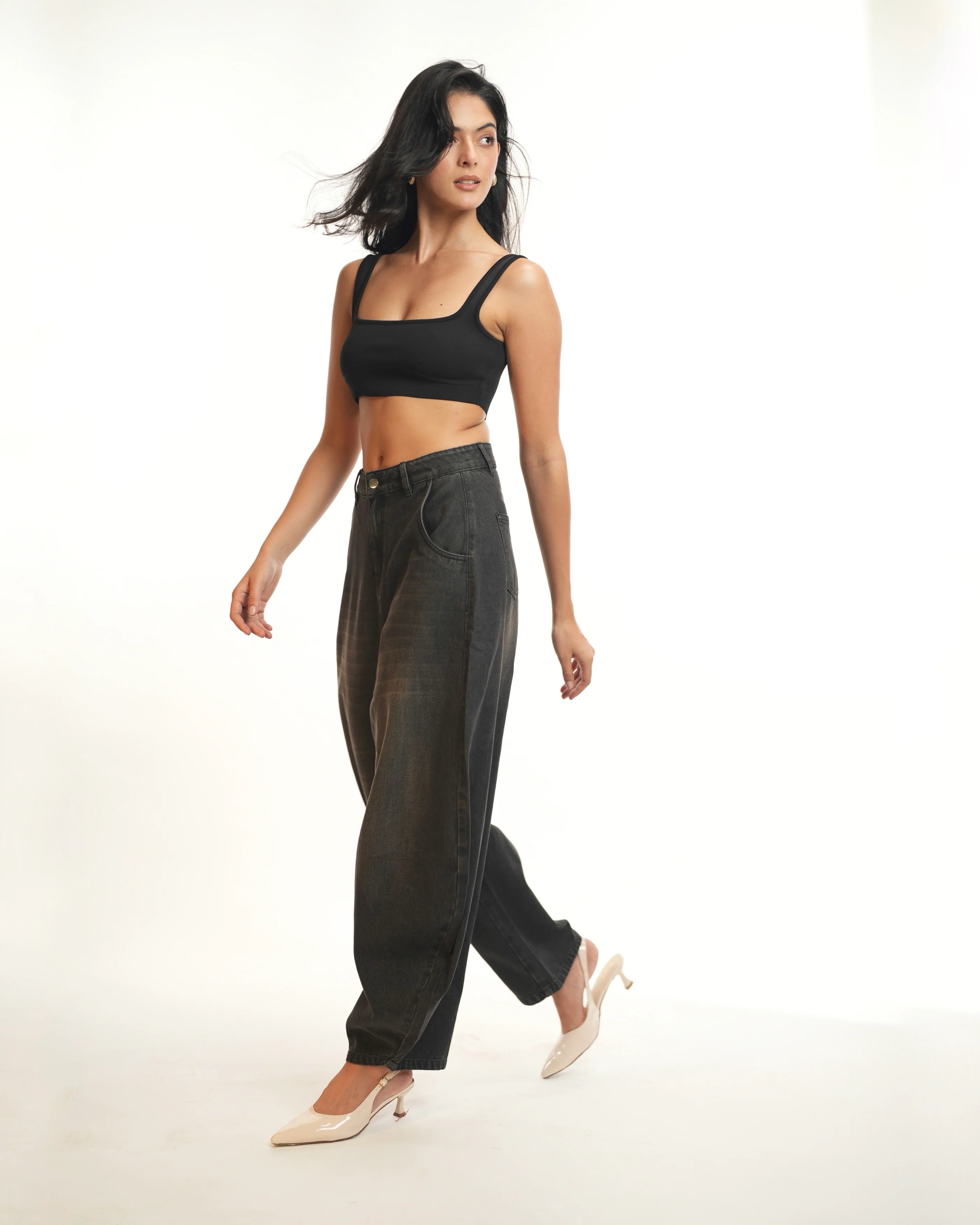 Barrel Cut Denim - Image 23