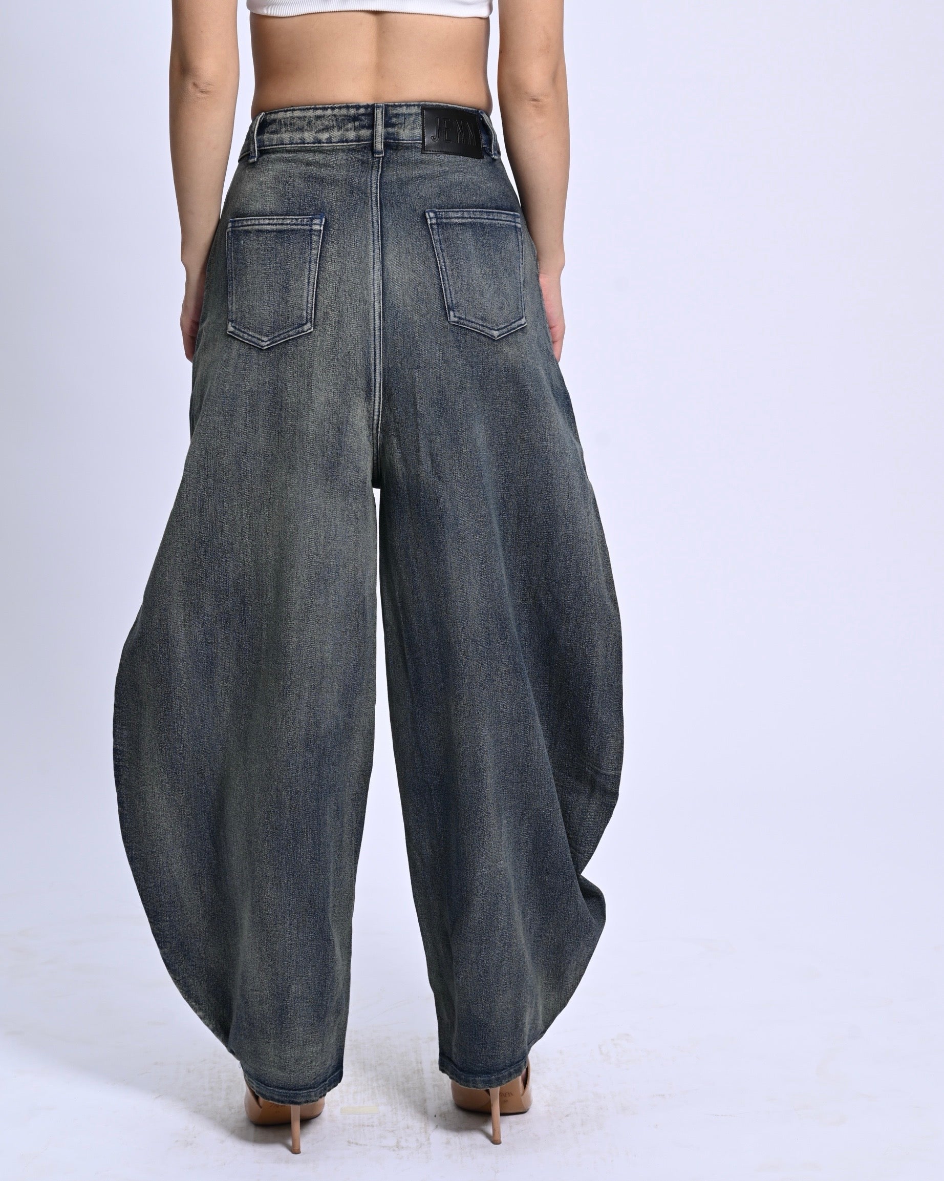 Barrel Cut Denim - Image 30