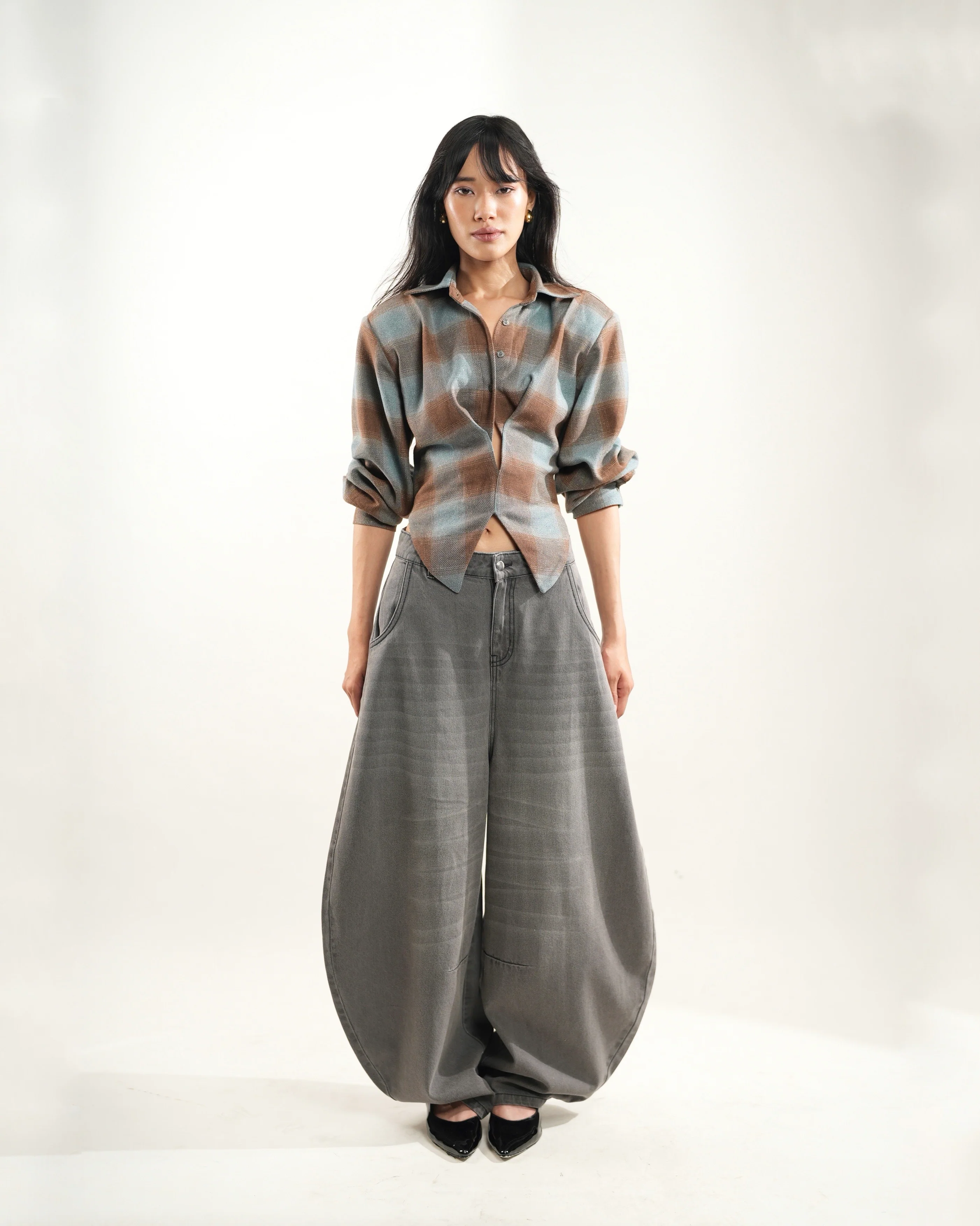 Barrel Cut Denim - Image 5