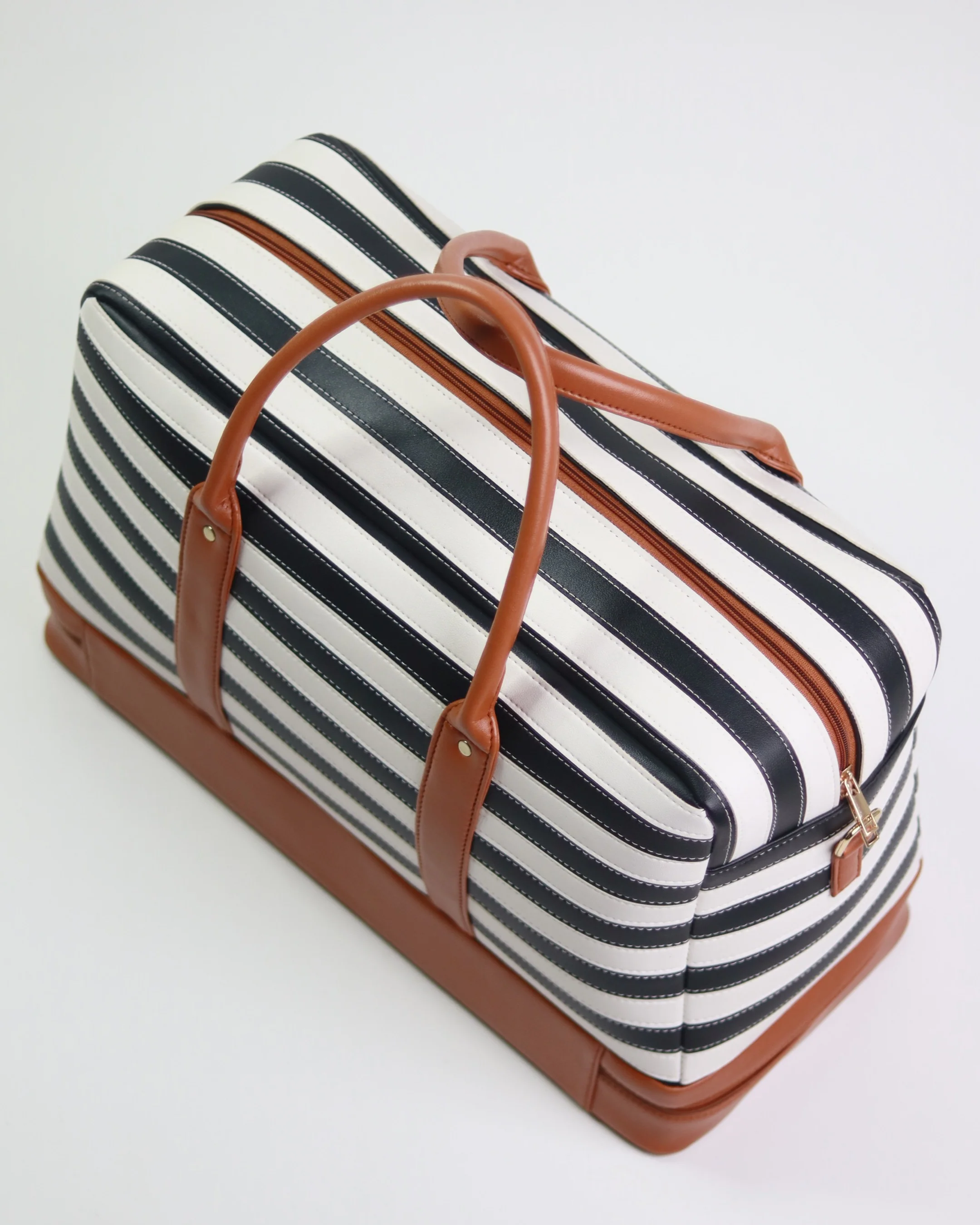 Weekender Duffle 2.0 - Image 12