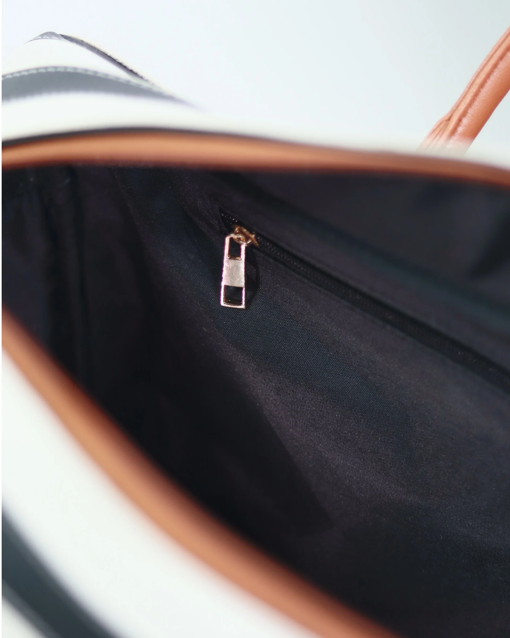 Weekender Duffle 2.0 - Image 16