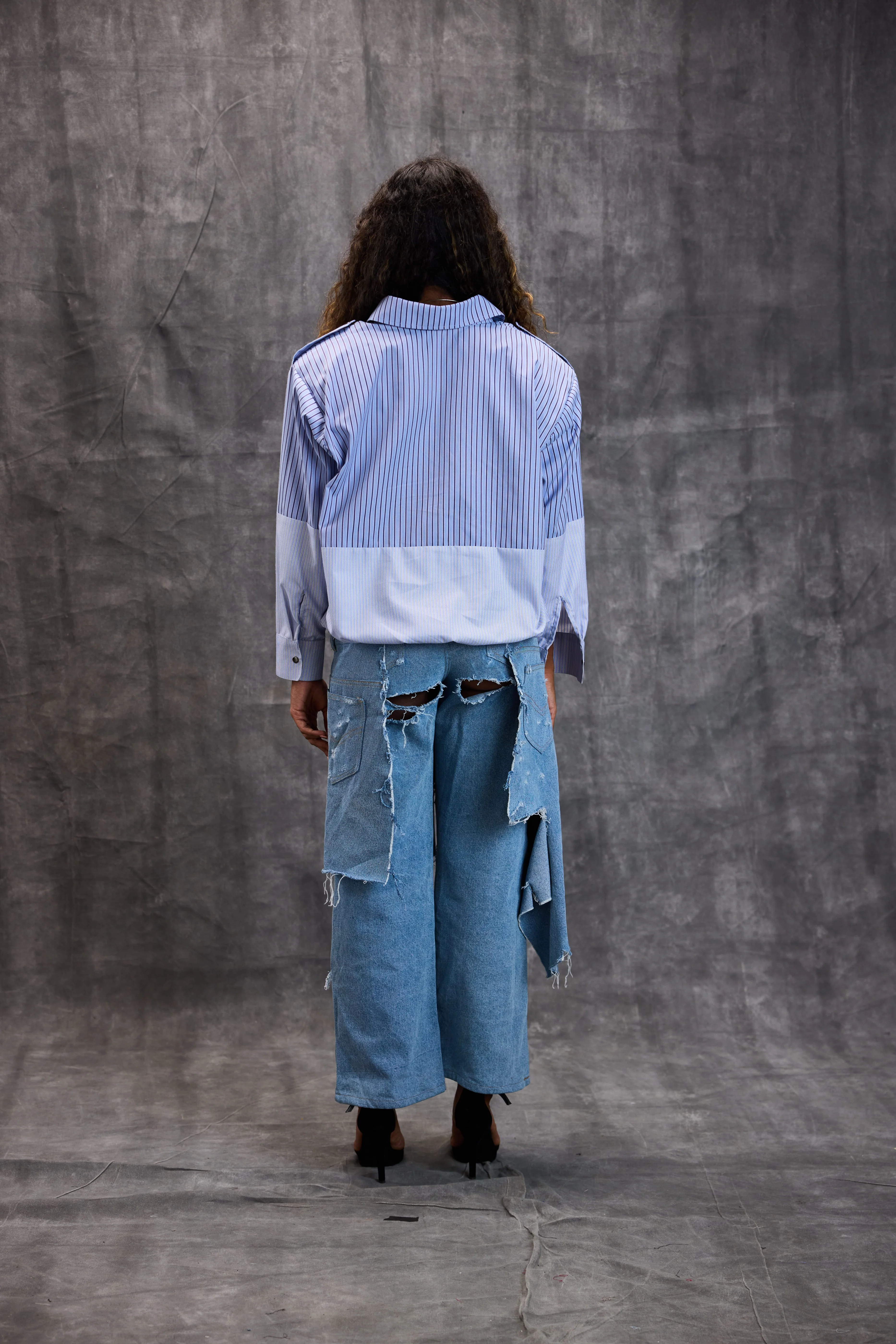 White Stripe Shirt - Image 7