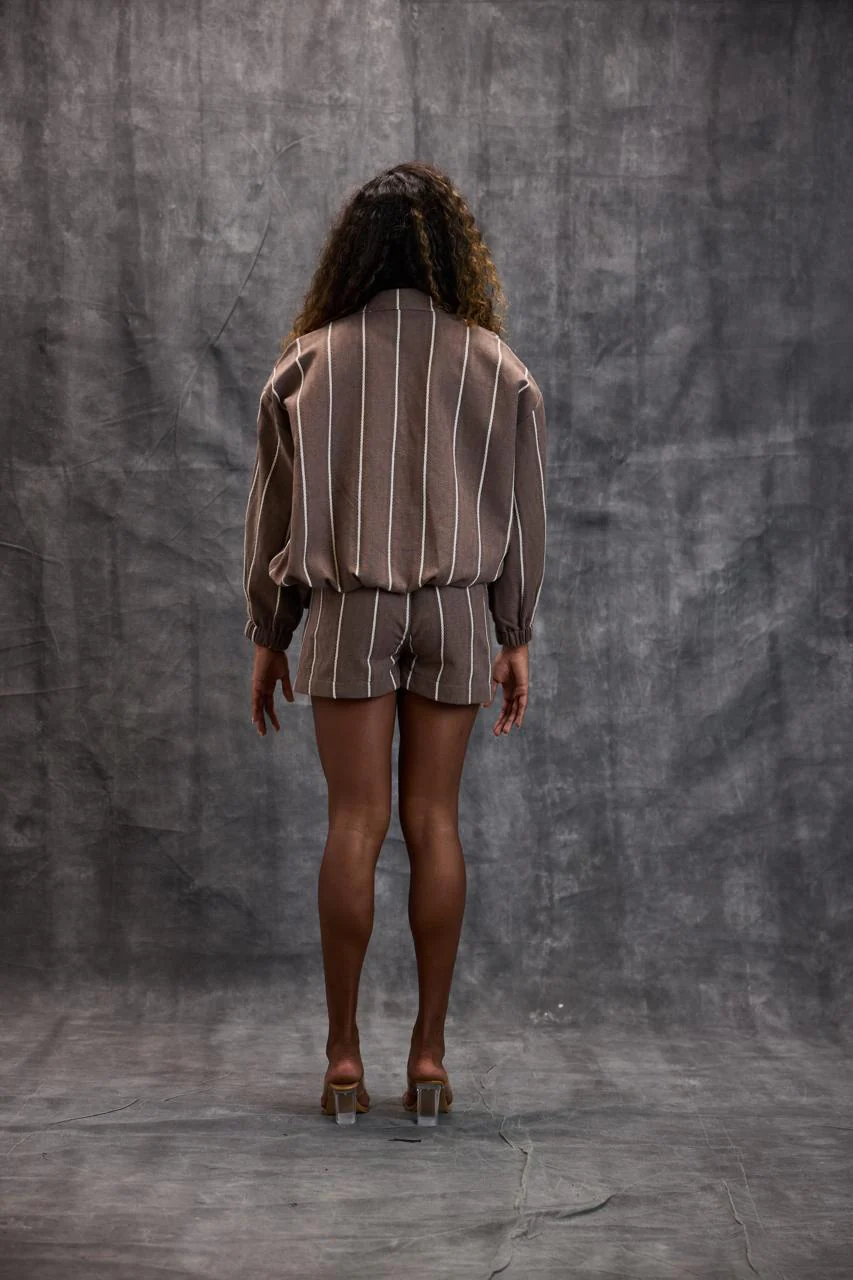 Crimson Pleat Shorts - Image 3